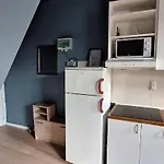 The 16Th Century 2Br Apartment In The City Center